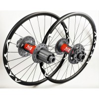 MTB wheelset based on DT Swiss 240 EXP IS hubs by WHEELPROJECT